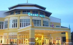 โรงแรมแกรนด์ ฮิลล์ รีสอร์ท แอนด์ สปา